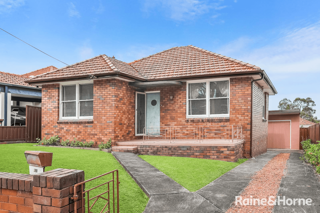 180 Moorefields Road, BEVERLY HILLS, NSW 2209