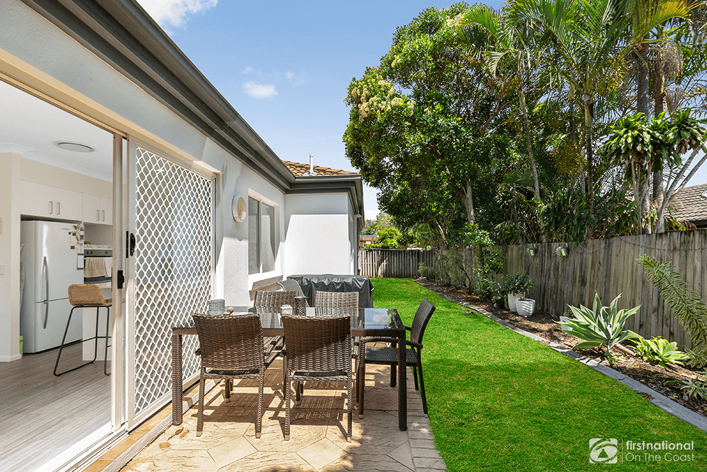 39/34 Albicore Street, MERMAID WATERS, QLD 4218