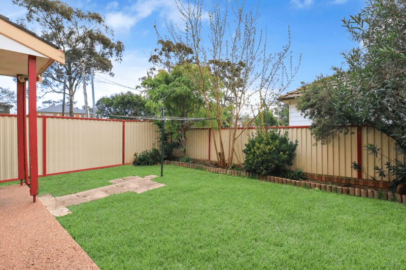 1/31  Derby Street, ROOTY HILL, NSW 2766