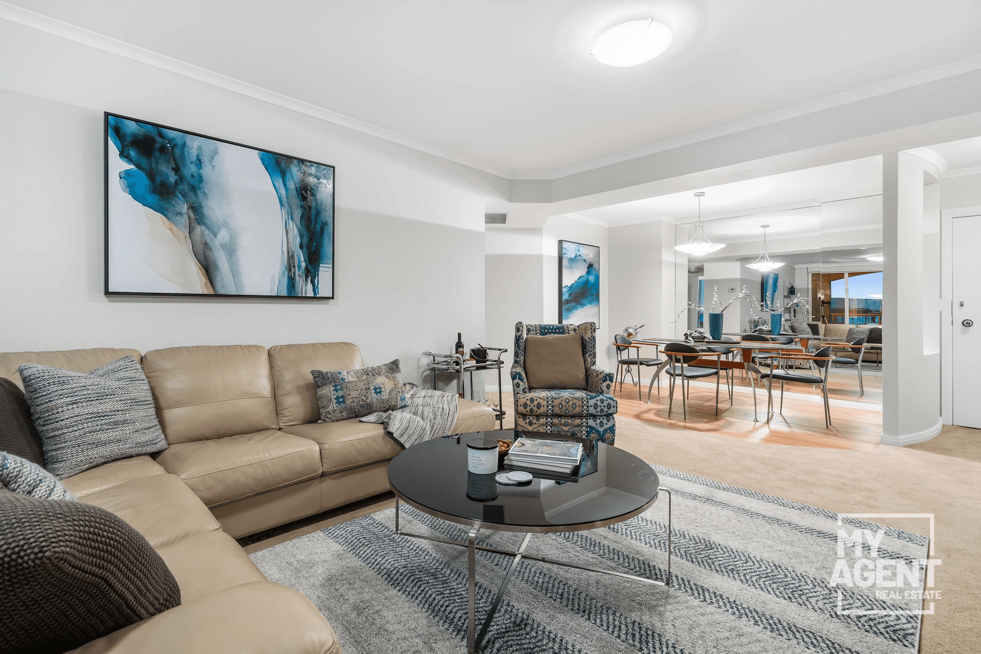 202/107 Beach Street, Port Melbourne, VIC 3207