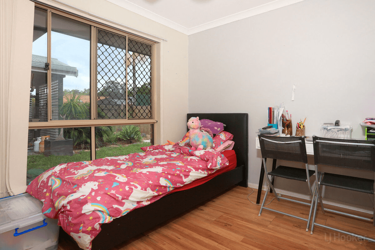 18 Leonardo Circuit, COOMBABAH, QLD 4216