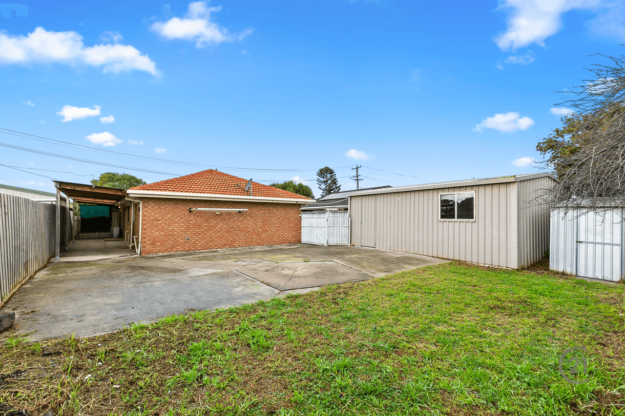 13 Newbury Street, Werribee, VIC 3030