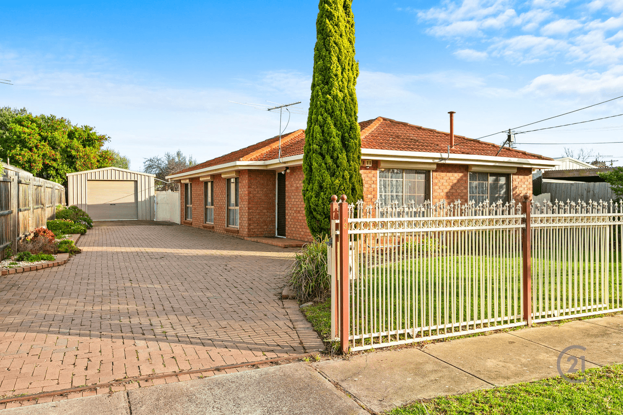 13 Newbury Street, Werribee, VIC 3030