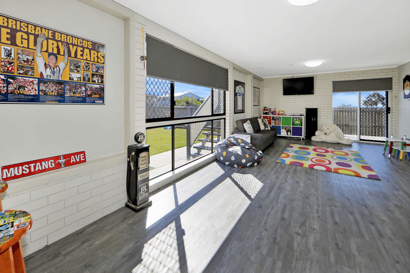 58 Rickerts Road, BURNETT HEADS, QLD 4670