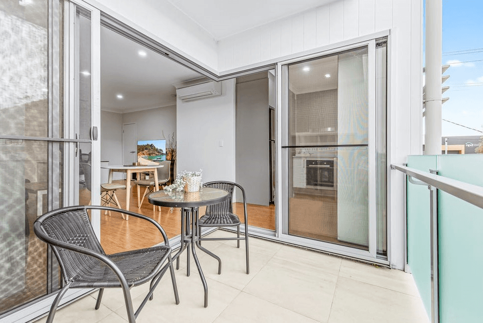 2/77 Minnie Street, SOUTHPORT, QLD 4215