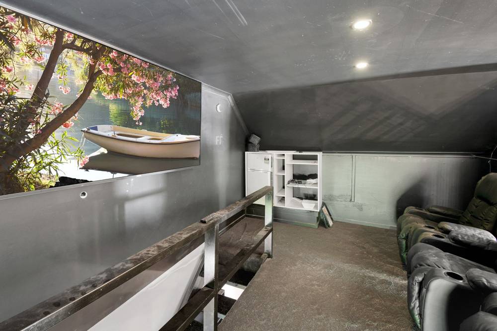 60 Upper Regions Street, Dimboola, VIC 3414