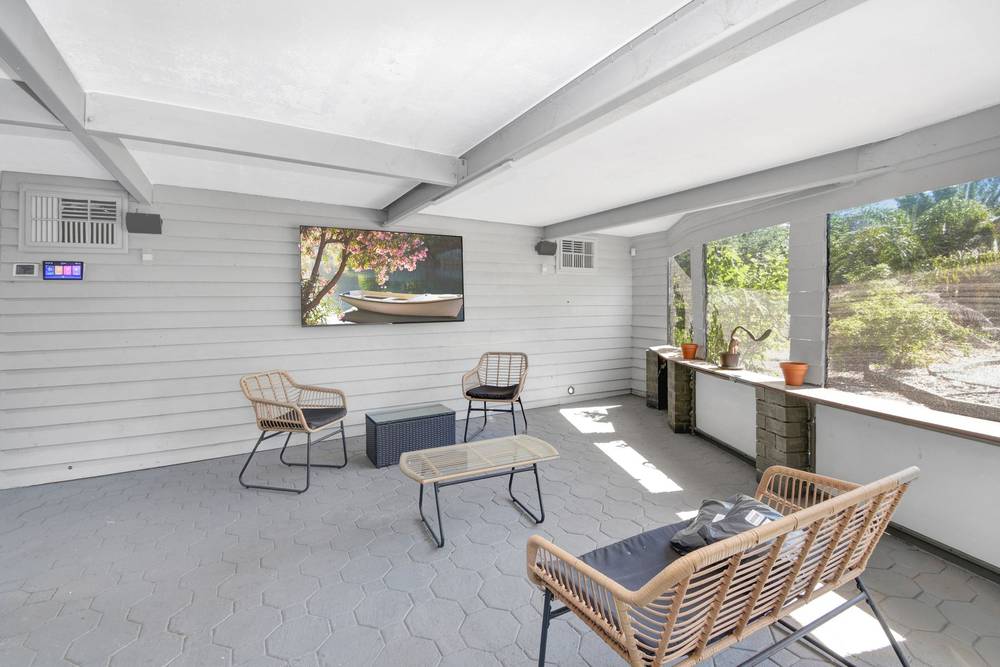 60 Upper Regions Street, Dimboola, VIC 3414