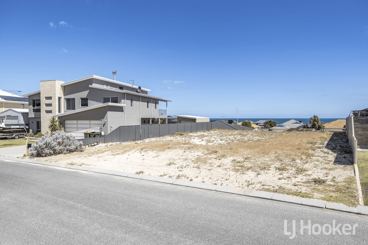 21 Flagtail Outlook, YANCHEP, WA 6035