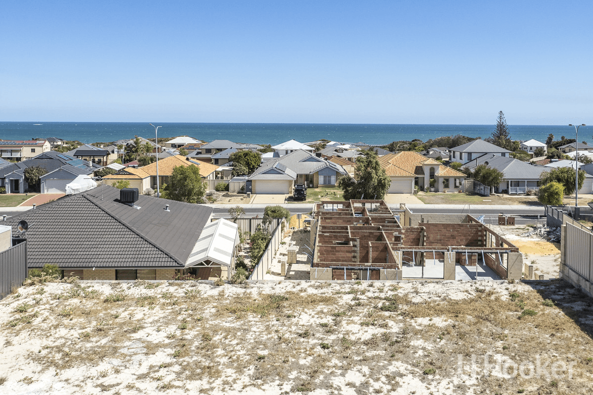 21 Flagtail Outlook, YANCHEP, WA 6035