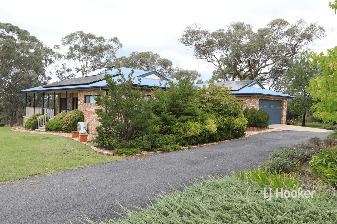 4 Clancys Drive, INVERELL, NSW 2360