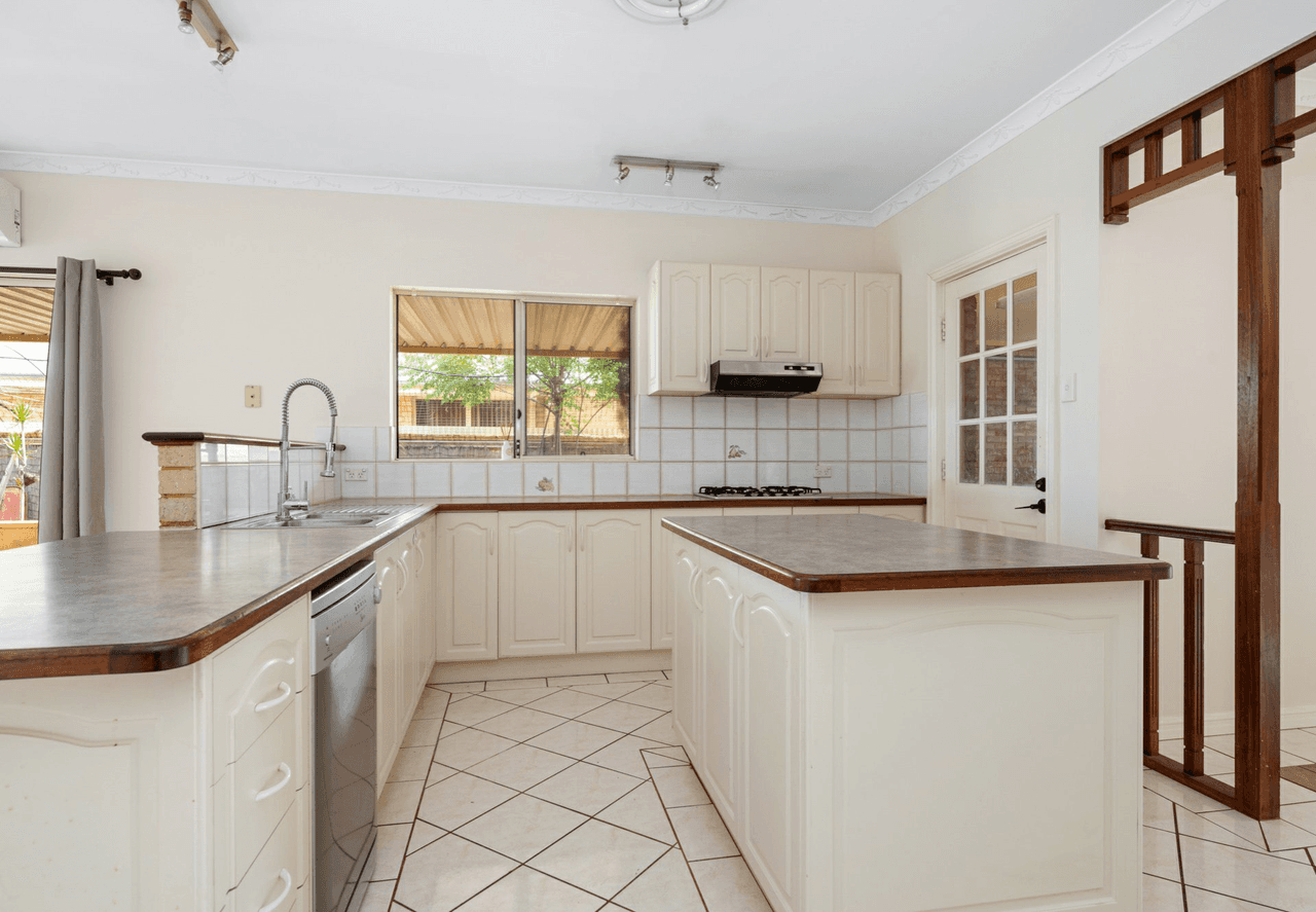 22 Maxwell Street, KALGOORLIE, WA 6430