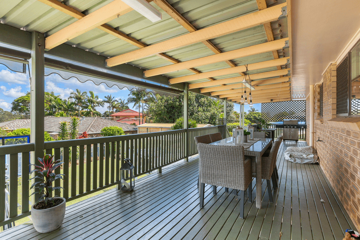 116 Point O'Halloran Road, VICTORIA POINT, QLD 4165