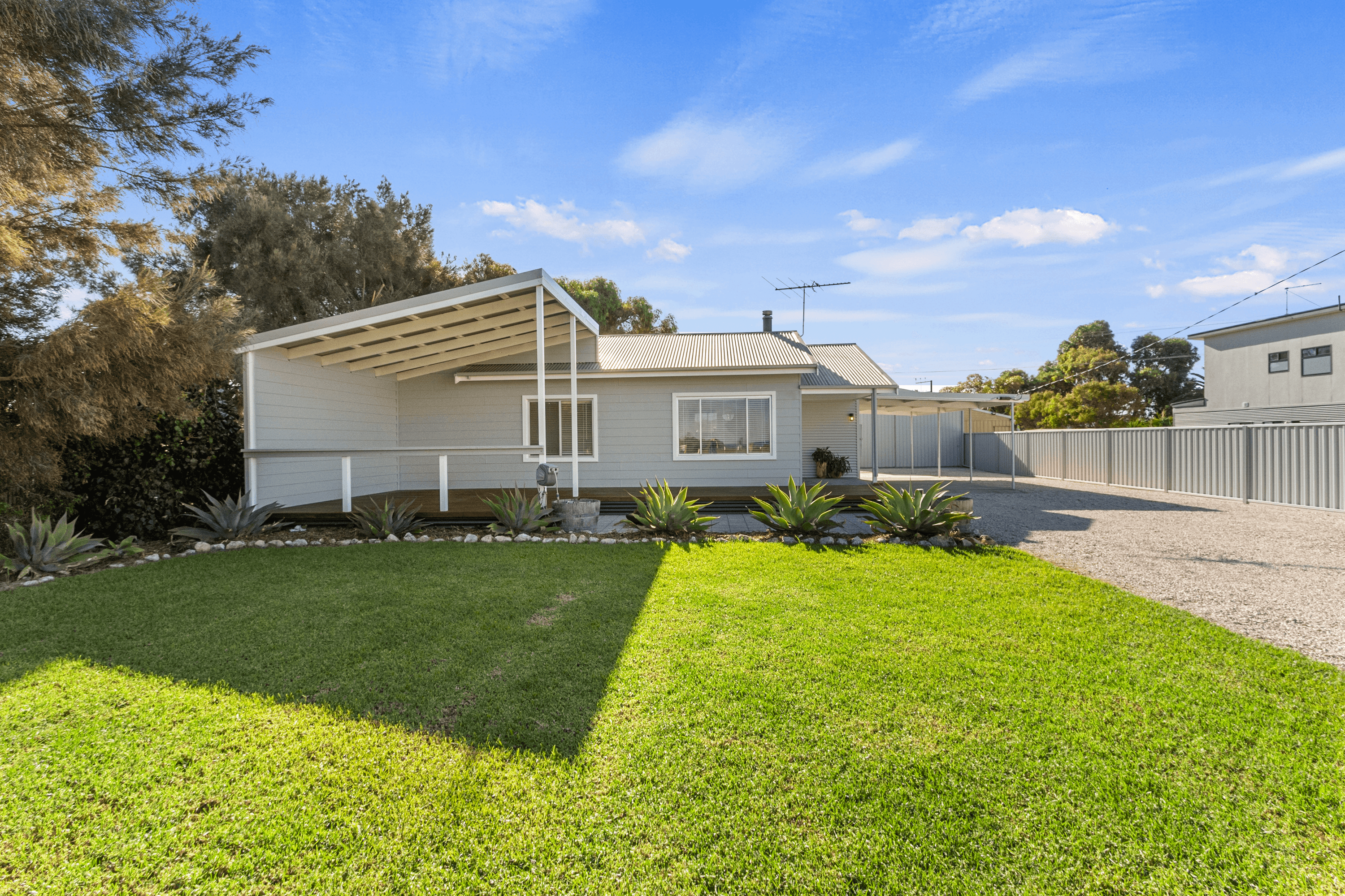 3 Oyster Point Drive, STANSBURY, SA 5582