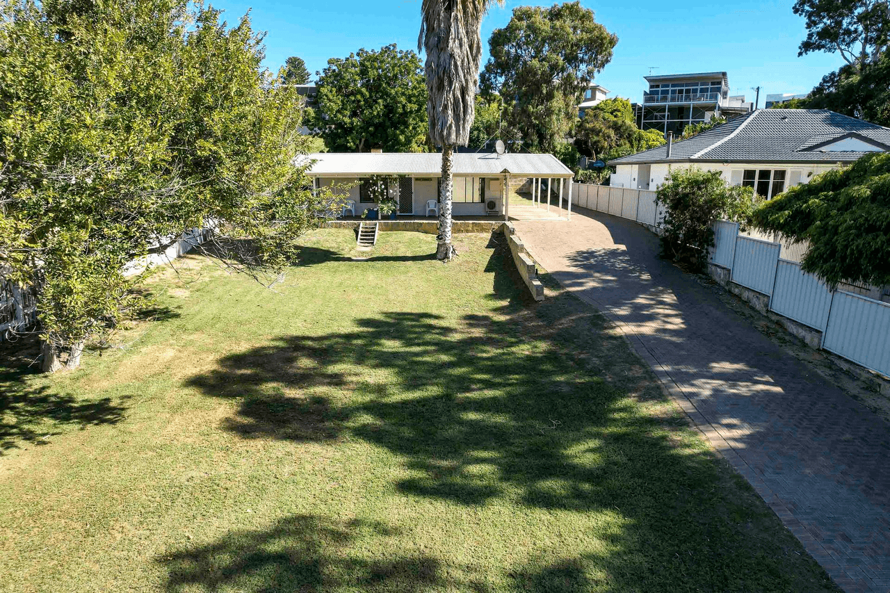 50 Hill Street, Halls Head, WA 6210