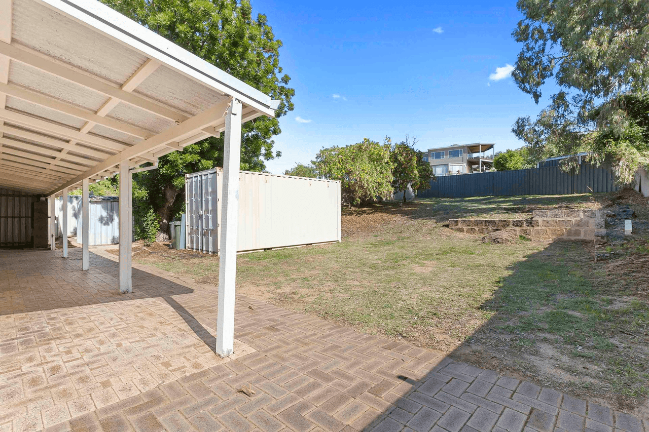 50 Hill Street, Halls Head, WA 6210