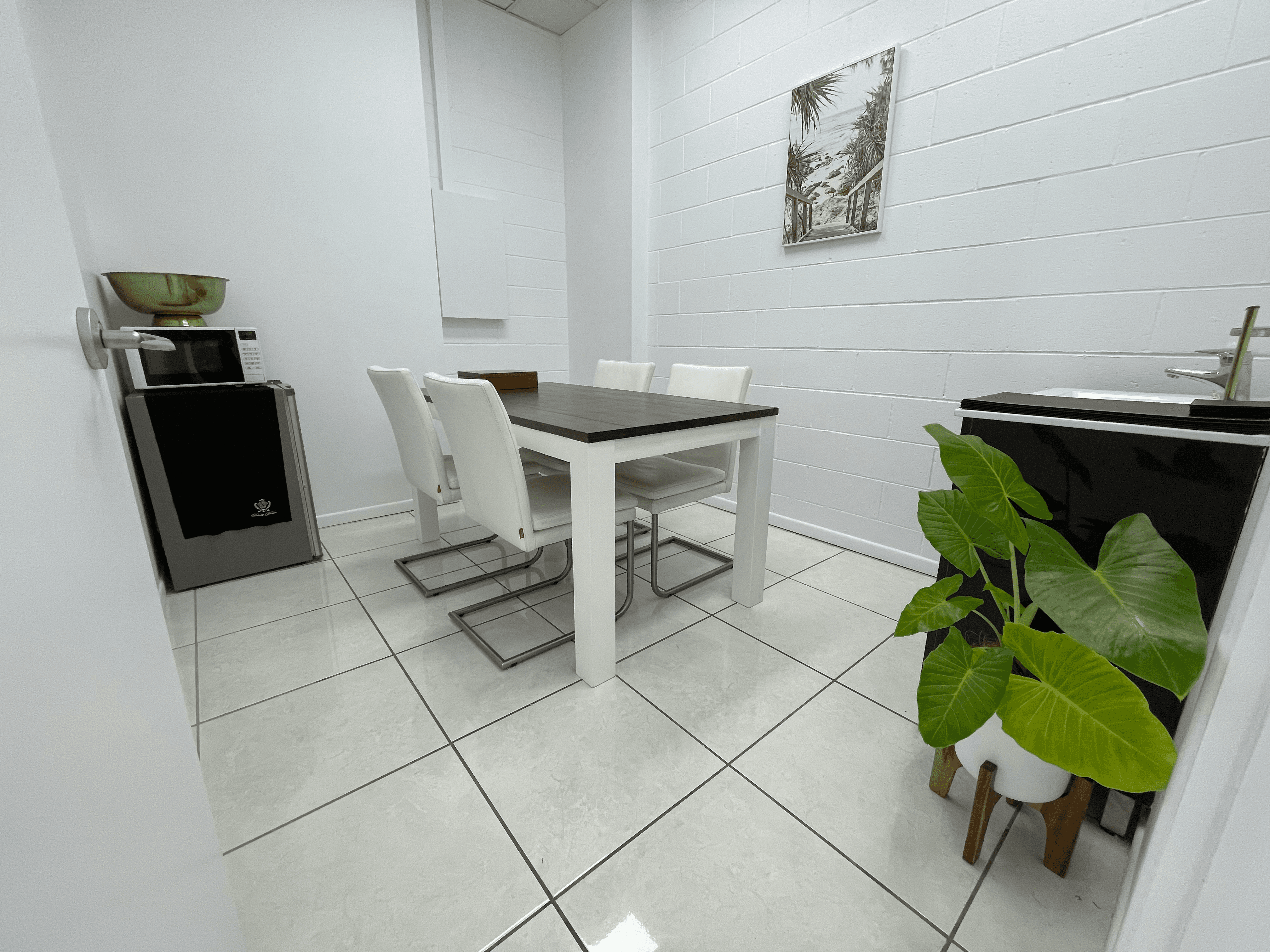 42 Marine Parade, SOUTHPORT, QLD 4215