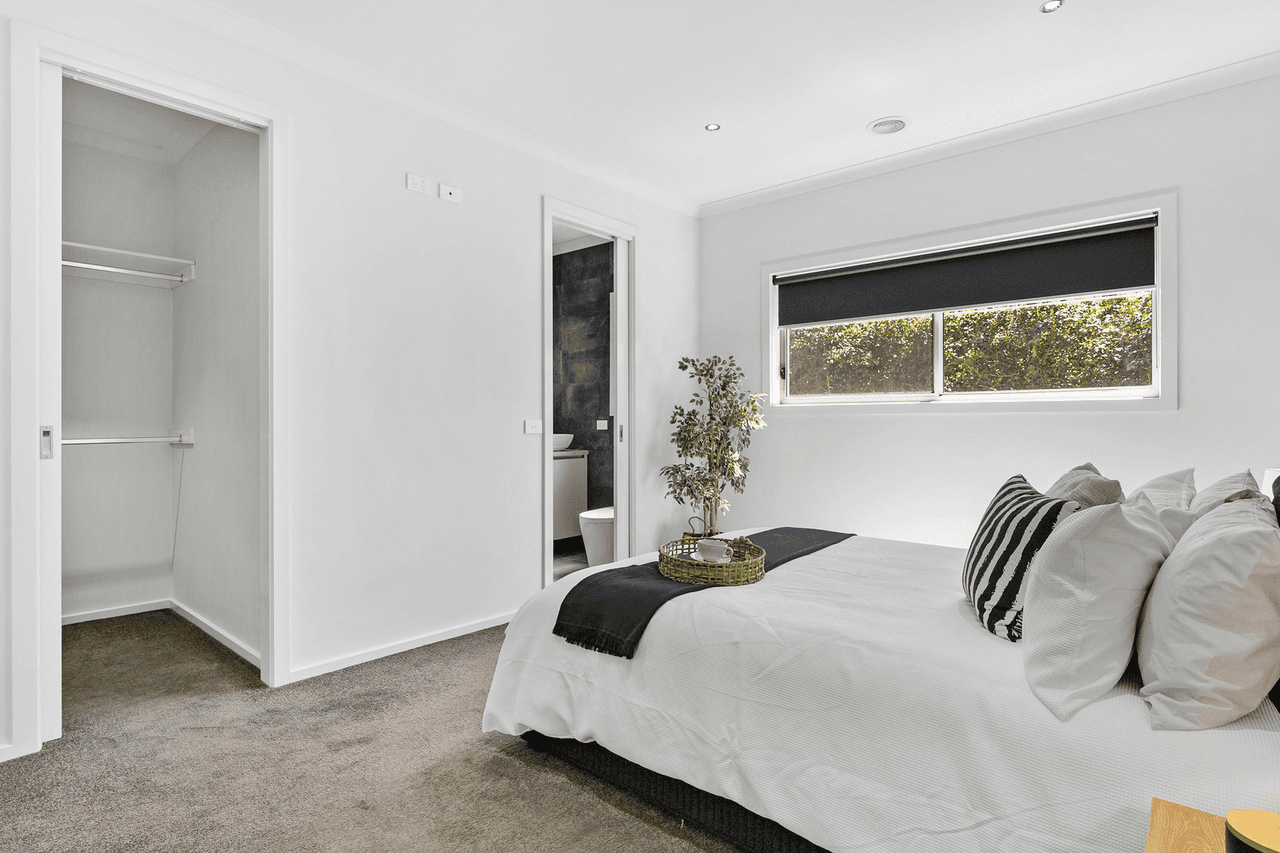 2/6A Lorna Street, Bacchus Marsh, VIC 3340