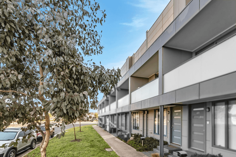 24/1 Brunswick Crescent, CRAIGIEBURN, VIC 3064