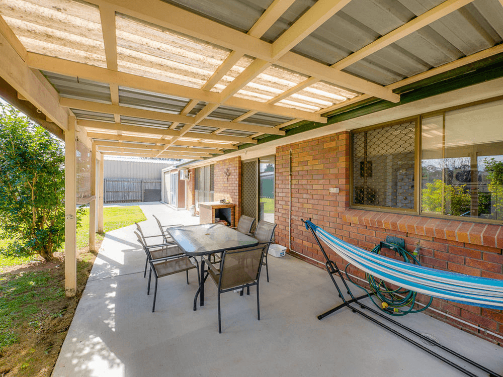 11 Higgins St, LOGANHOLME, QLD 4129