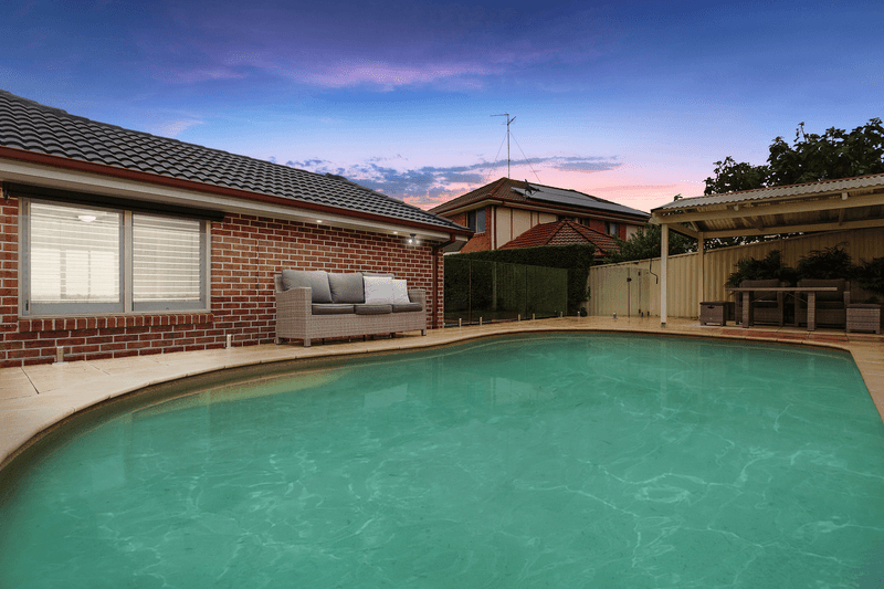 18 Kurrajong Circuit, Mount Annan, NSW 2567