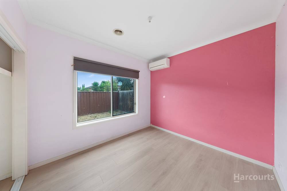 19 Nobel Banks Drive, Cairnlea, VIC 3023