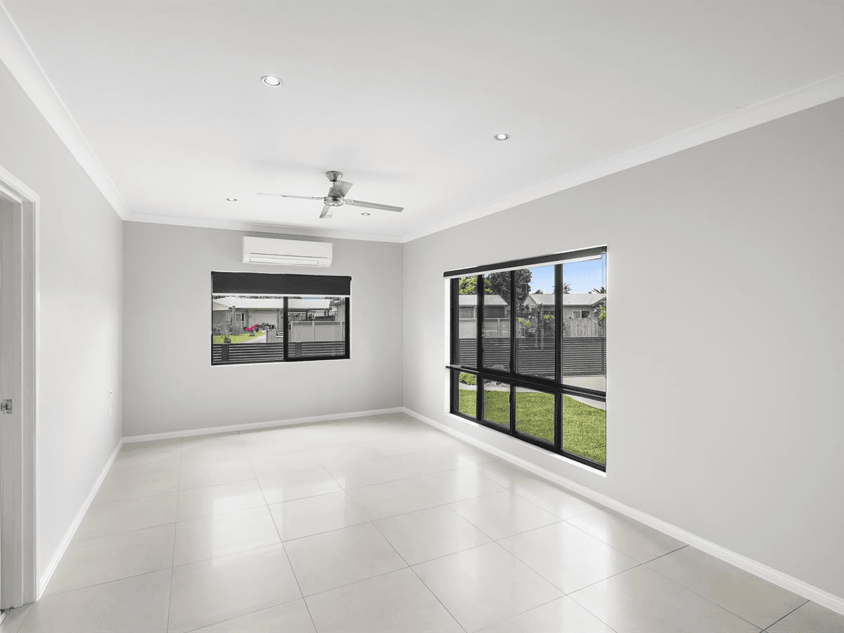 44 Bathurst Drive, Bentley Park, QLD 4869