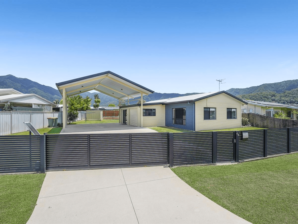 44 Bathurst Drive, Bentley Park, QLD 4869