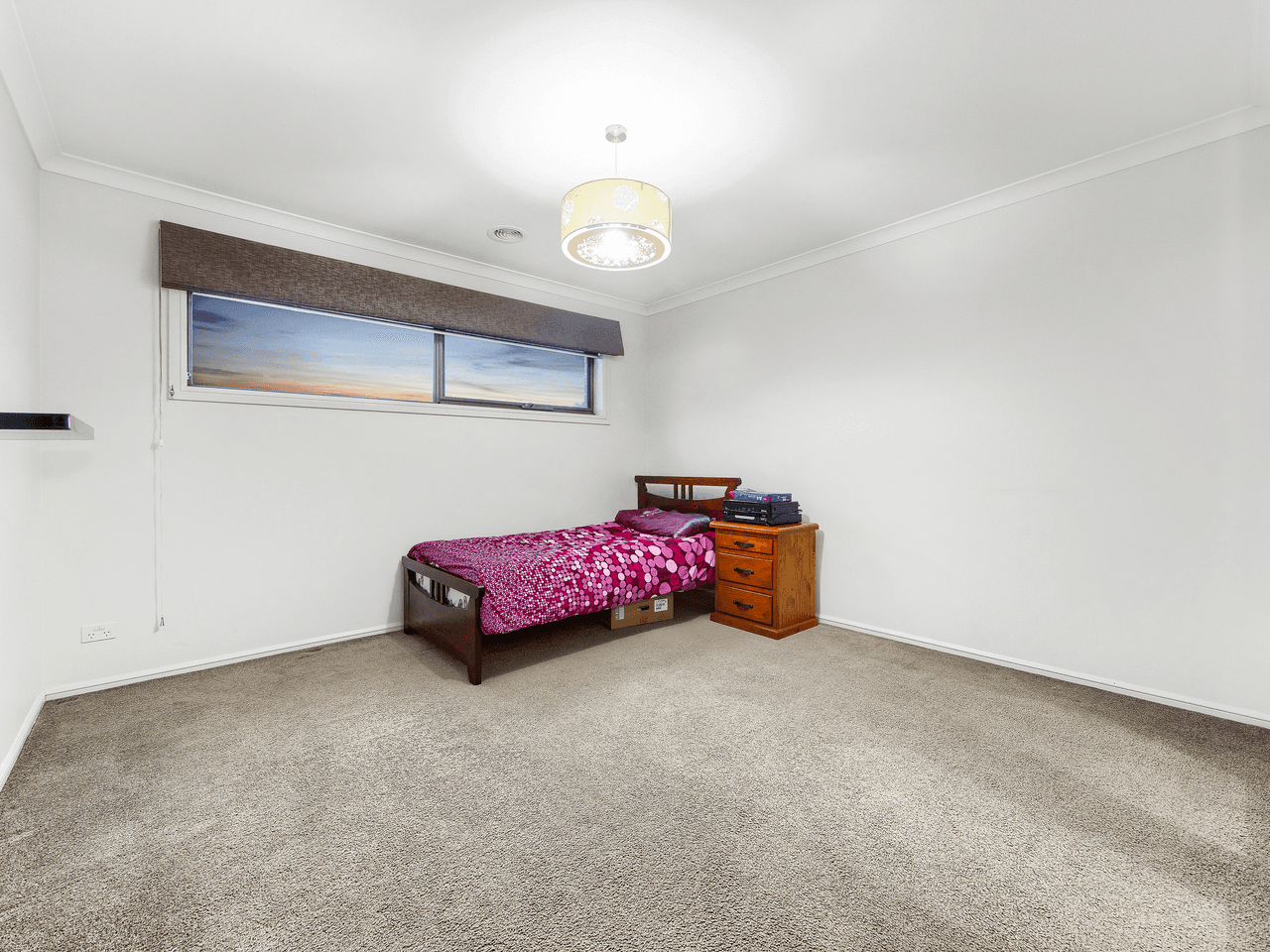 8 Maplewood Court, CRANBOURNE NORTH, VIC 3977