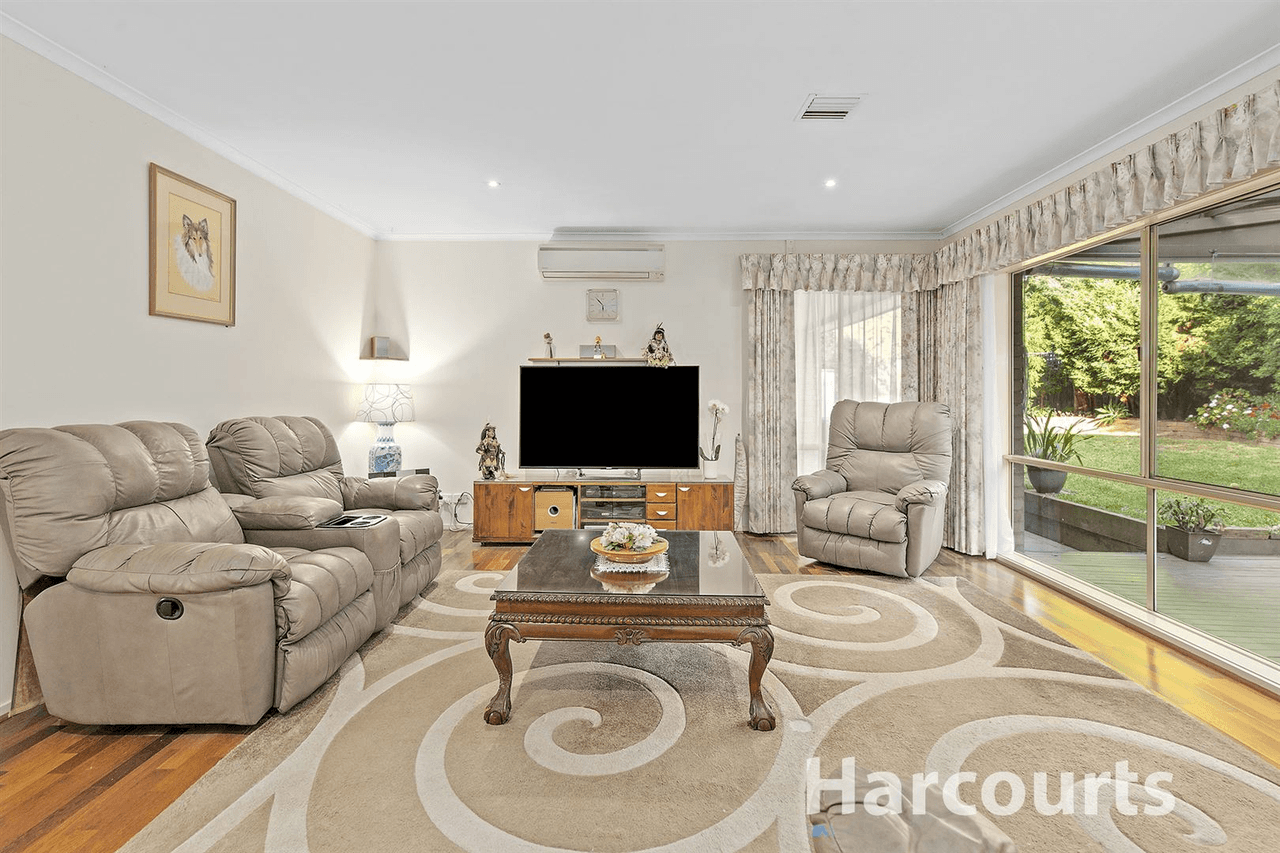 24  Watersedge Close, KNOXFIELD, VIC 3180