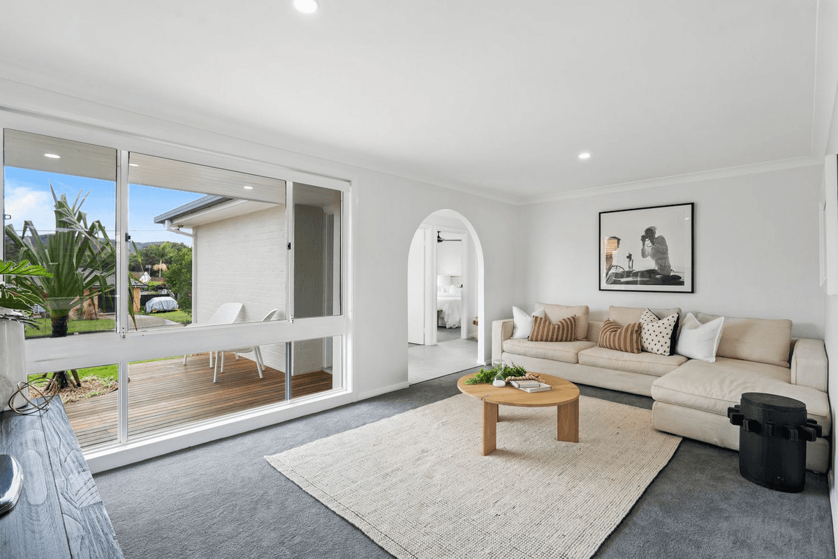 28 Sir Joseph Banks Drive, BATEAU BAY, NSW 2261