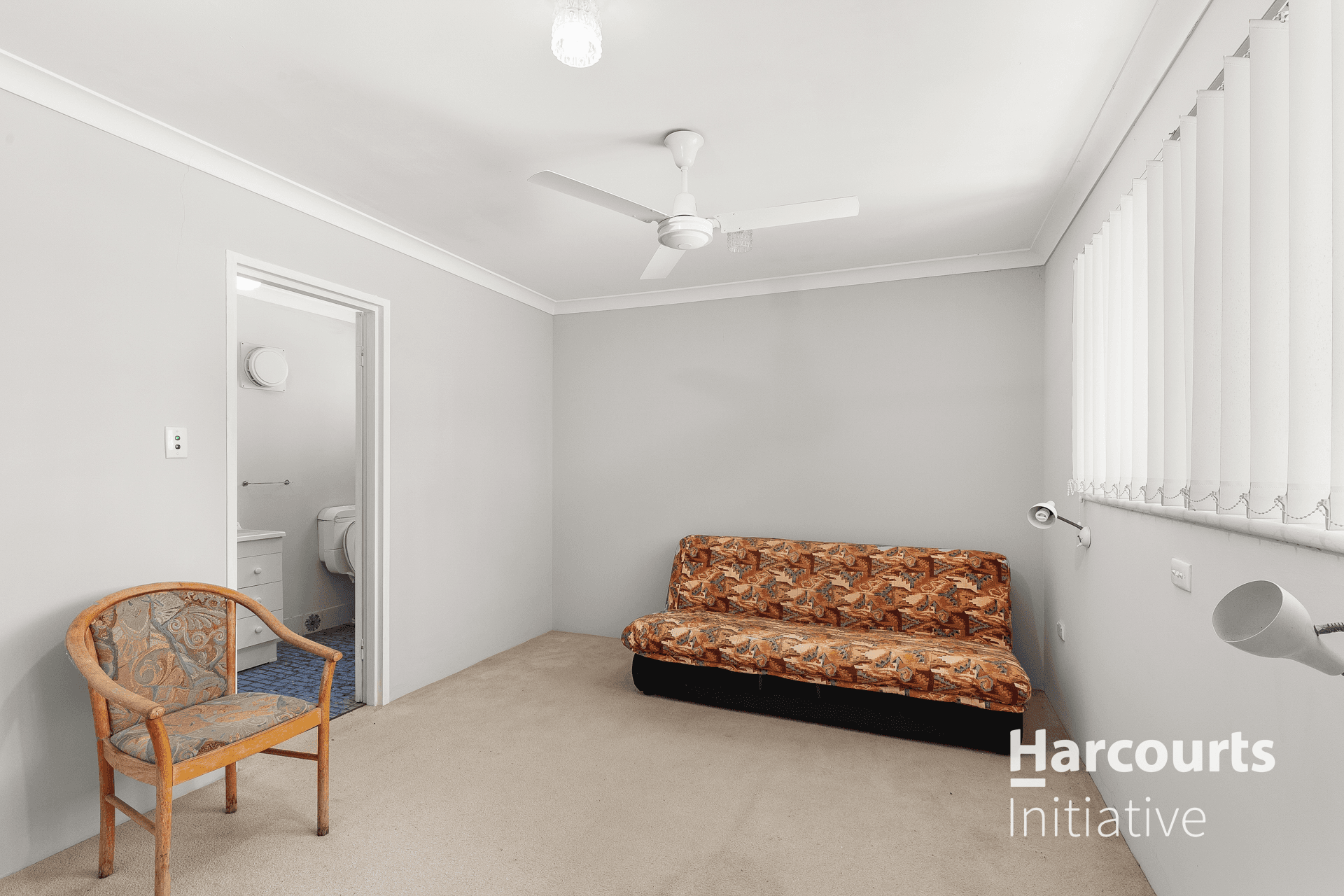 6 Dressler Way, GIRRAWHEEN, WA 6064