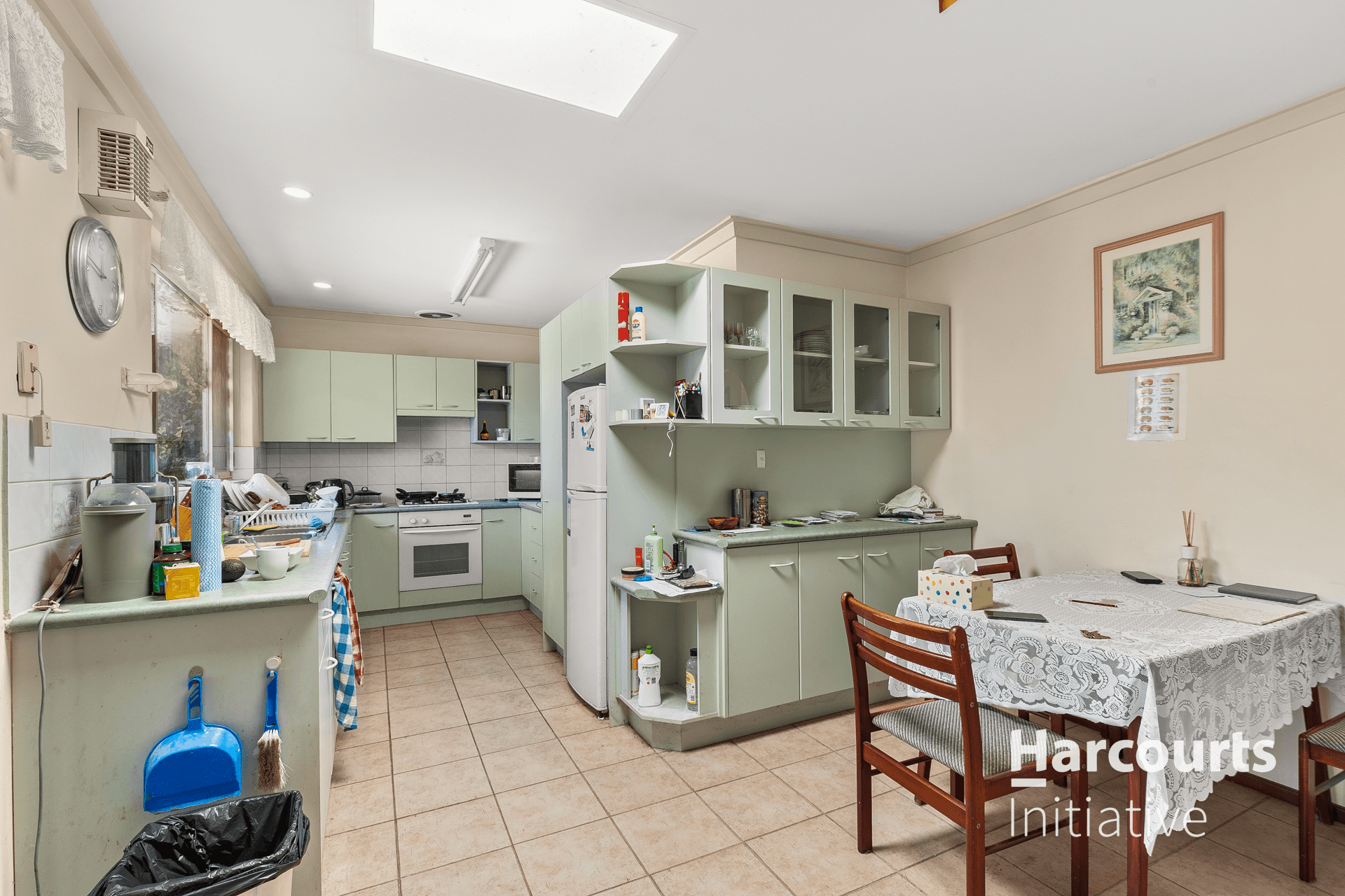 6 Dressler Way, GIRRAWHEEN, WA 6064