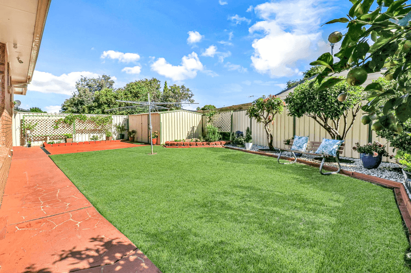 11 Whitlam Avenue, Edensor Park, NSW 2176