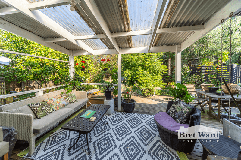 10 Canal Road, PAYNESVILLE, VIC 3880