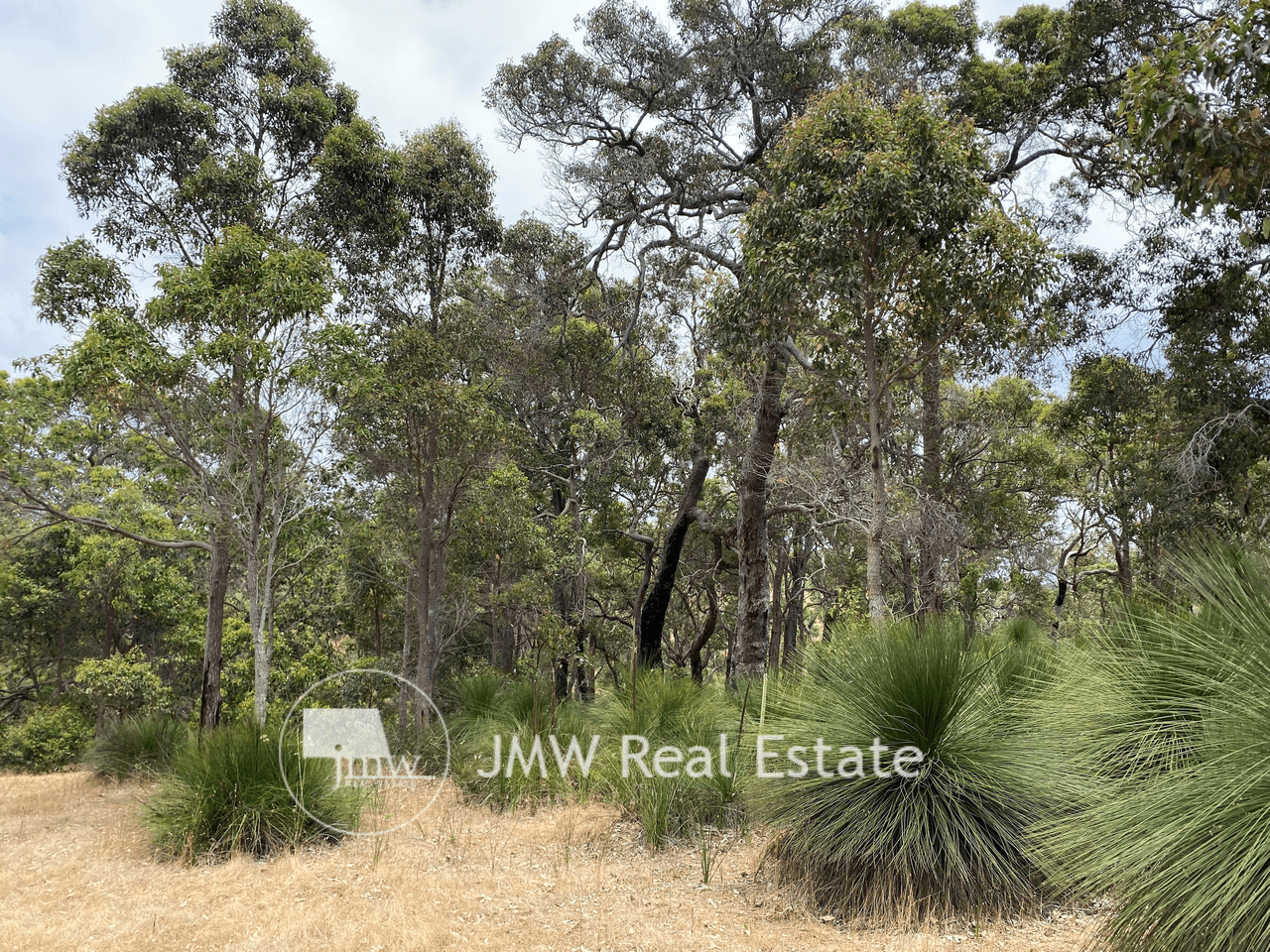 124 Vintners Drive, QUINDALUP, WA 6281