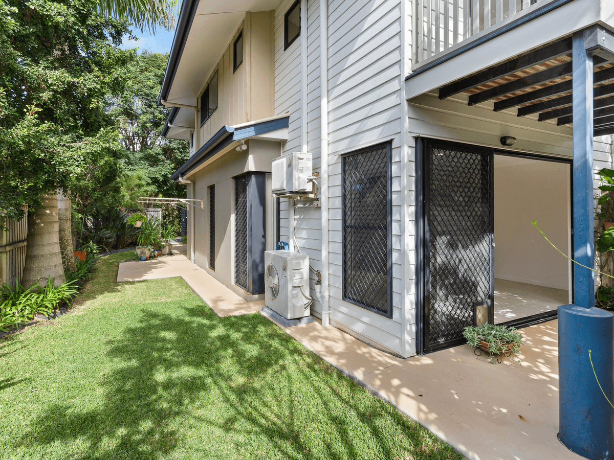 1/9  Kappella Street, KIPPA-RING, QLD 4021