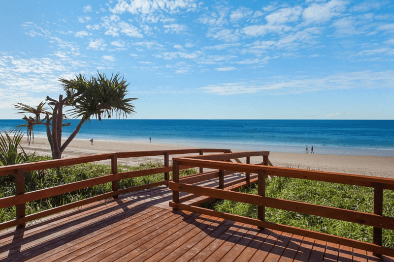 3/2325 Gold Coast Highway, Mermaid Beach, QLD 4218