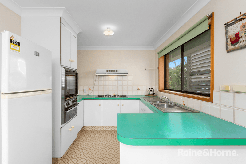 20 Elanora Avenue, POTTSVILLE, NSW 2489