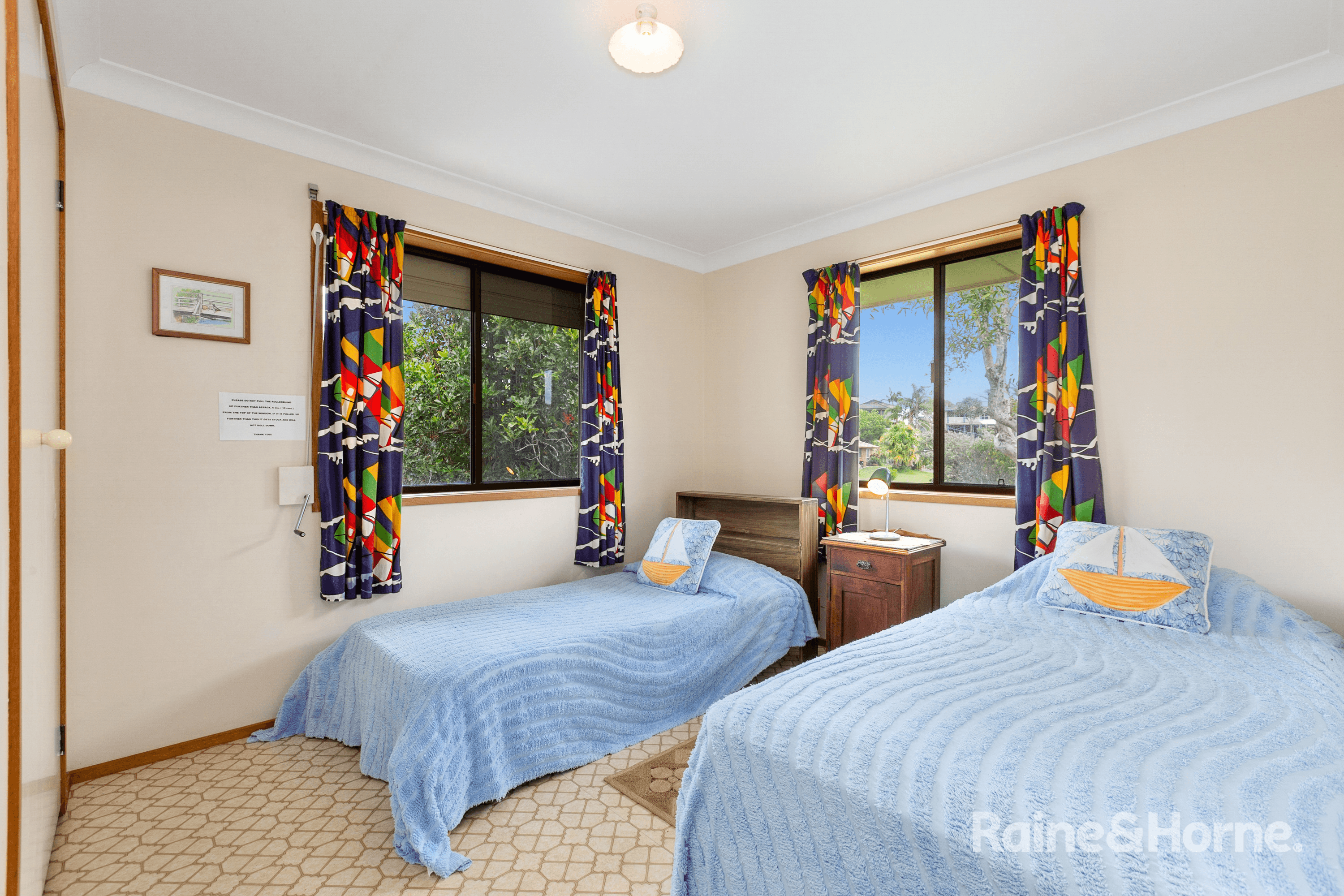 20 Elanora Avenue, POTTSVILLE, NSW 2489