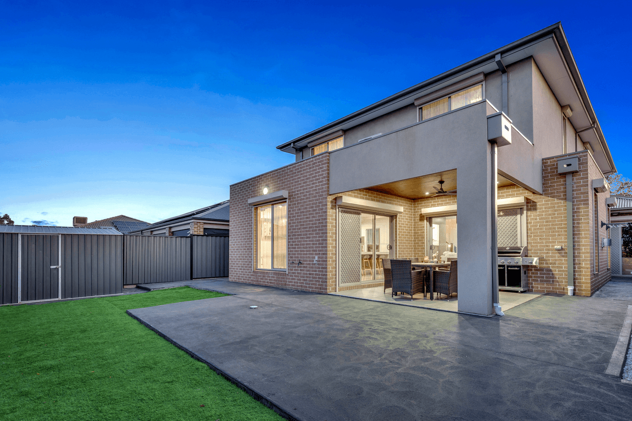 33 Admiration Drive, CRAIGIEBURN, VIC 3064