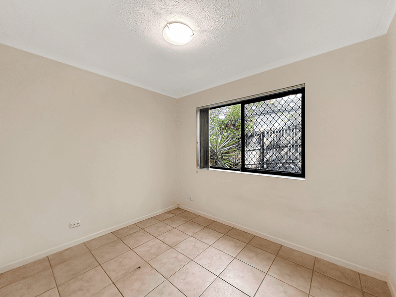 2/41 Ascog Tce, Toowong, QLD 4066