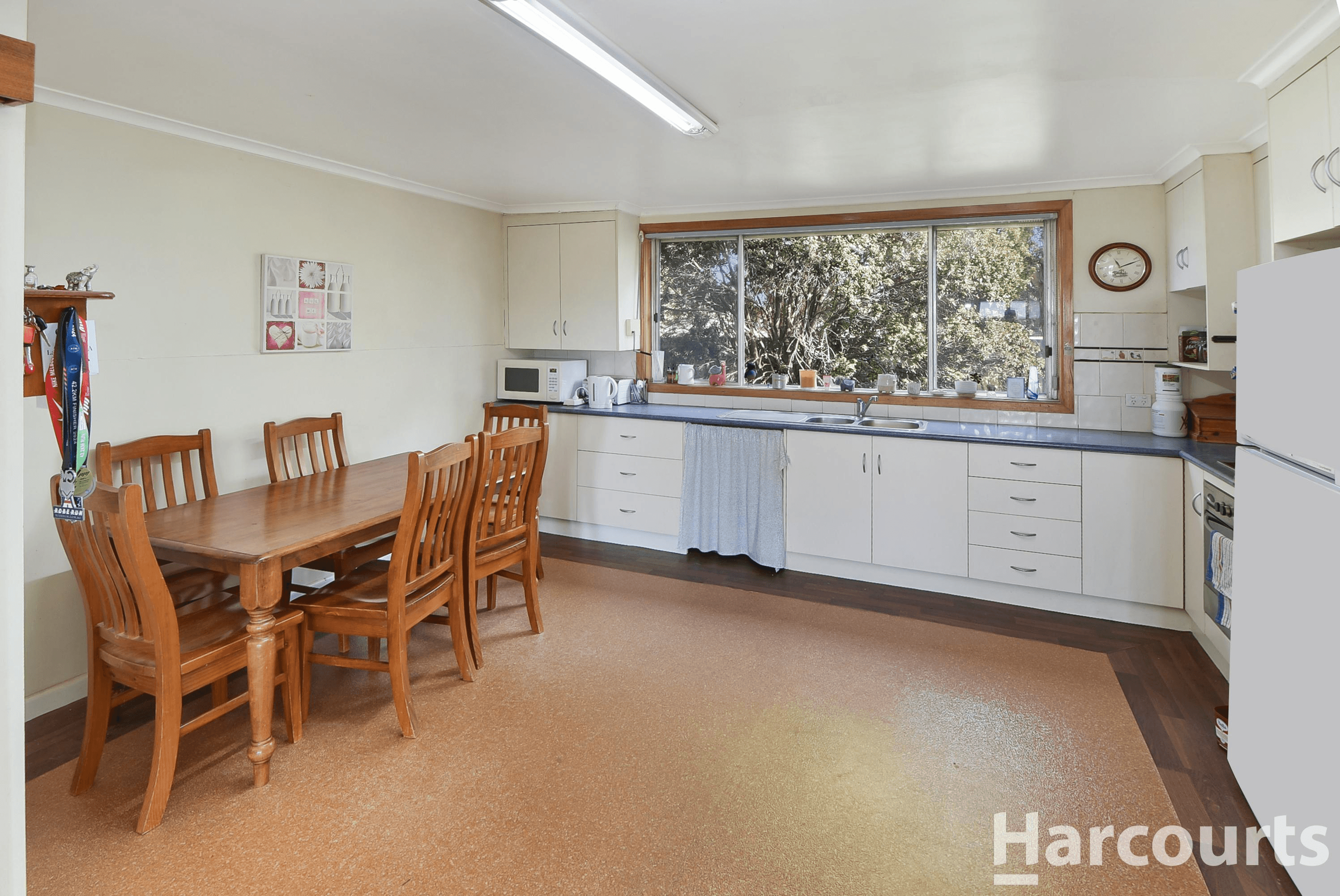 24 Riverside Road, HORSHAM, VIC 3400