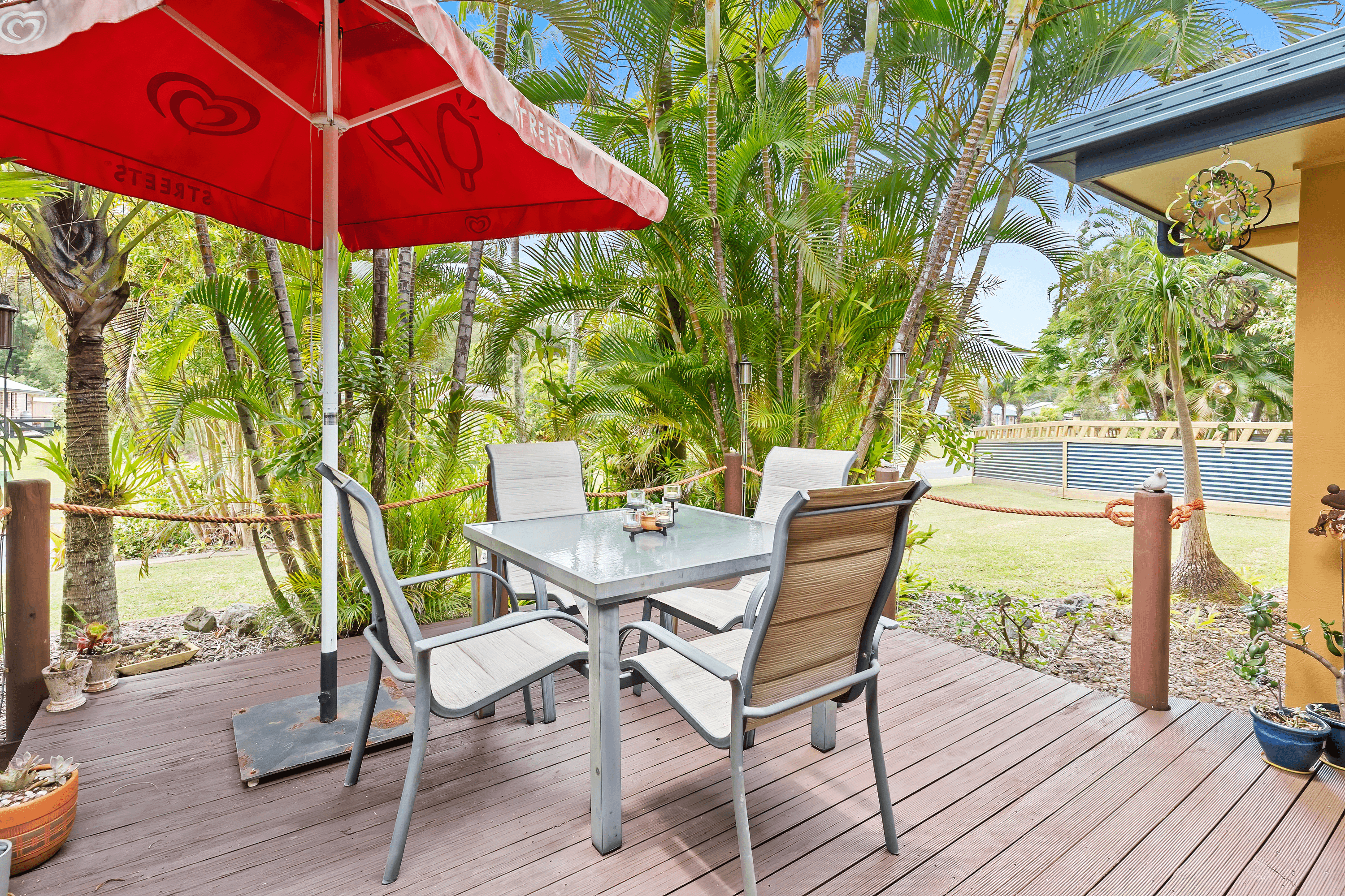 1 Wattlebird Place, Landsborough, QLD 4550