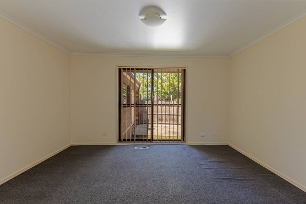 2 Woodburne Drive, SALE, VIC 3850
