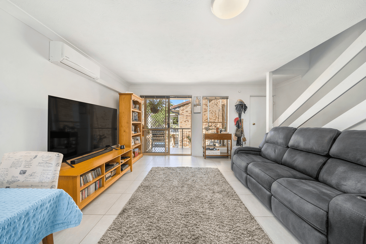 10/45 Marine Parade, REDCLIFFE, QLD 4020