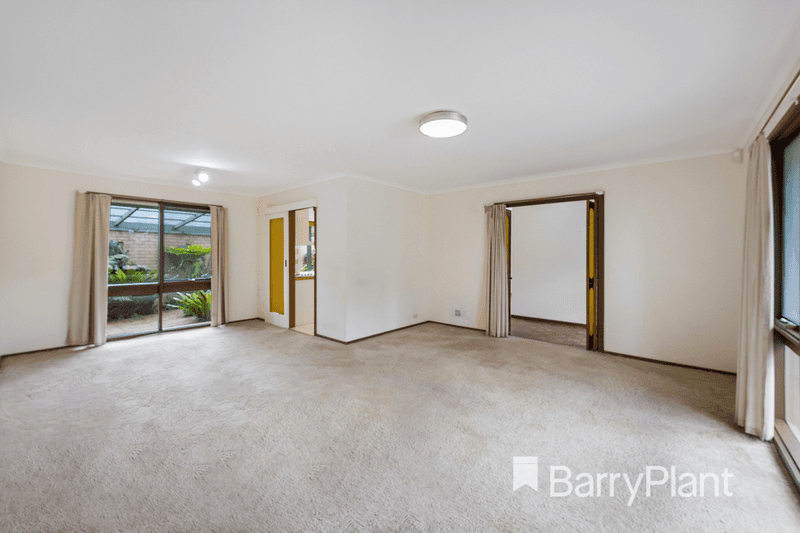 52 Golden Avenue, Werribee, VIC 3030