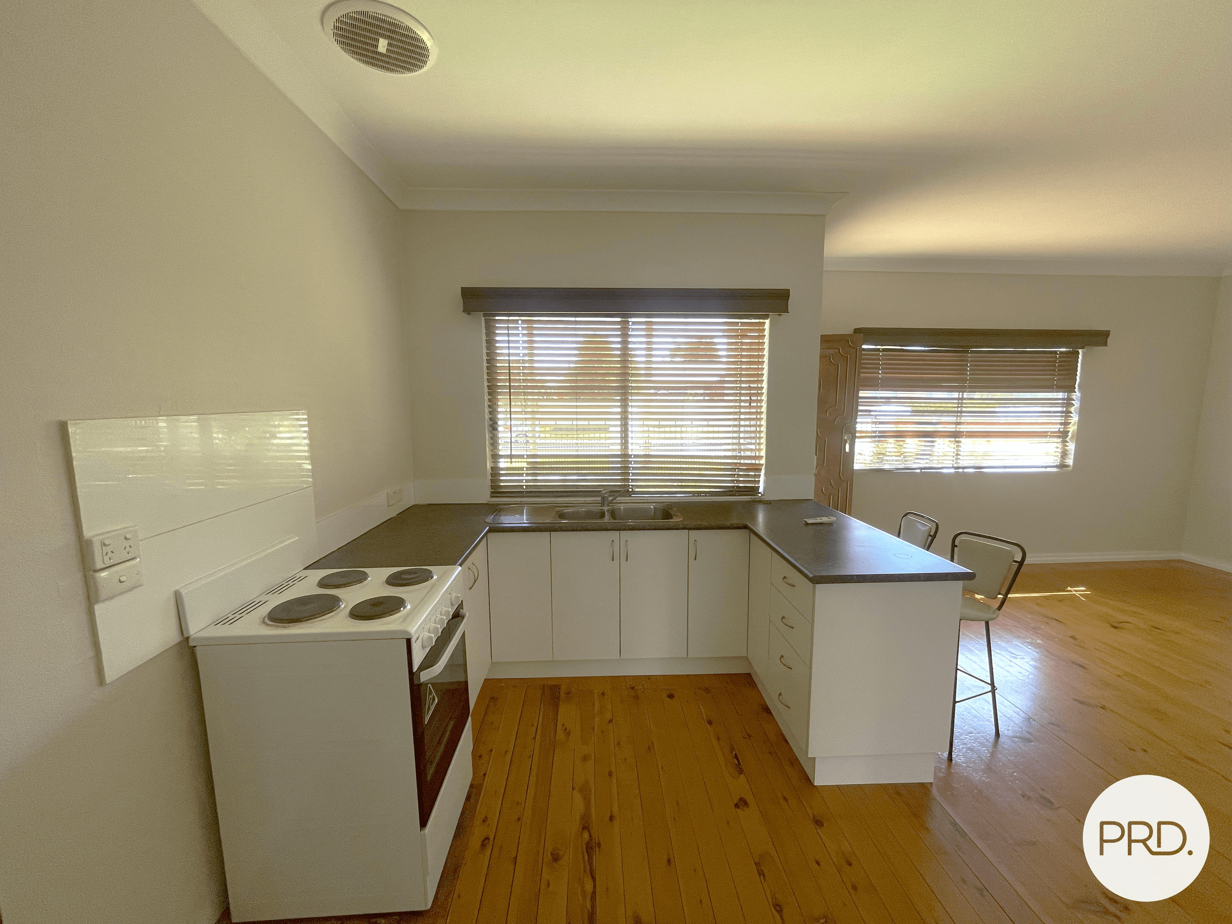 2/832 Frauenfelder Street, NORTH ALBURY, NSW 2640