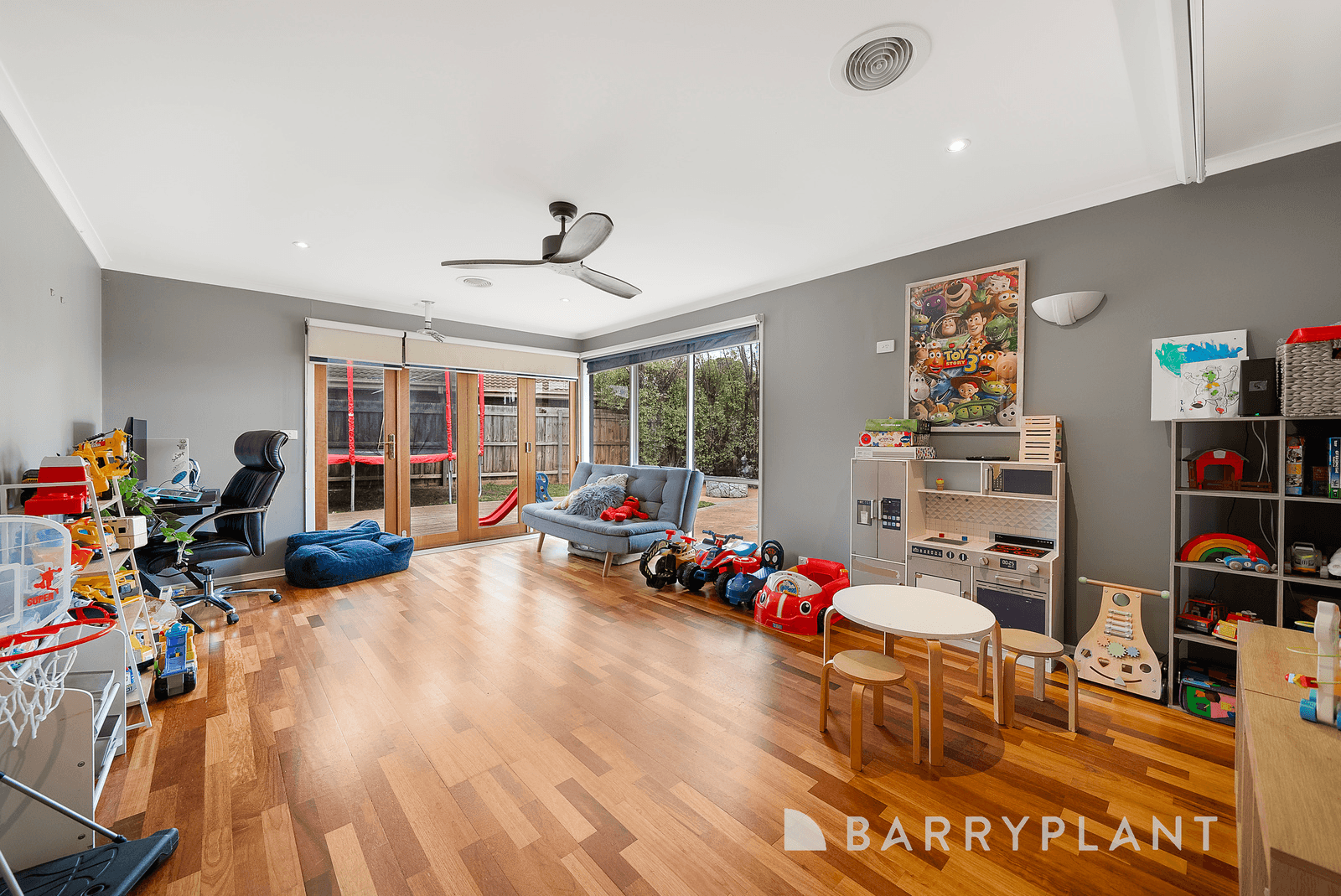 12 Lloyd Court, Brookfield, VIC 3338