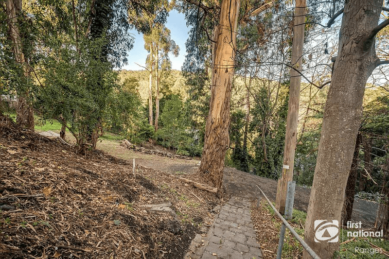 12 Pauline Avenue, TECOMA, VIC 3160