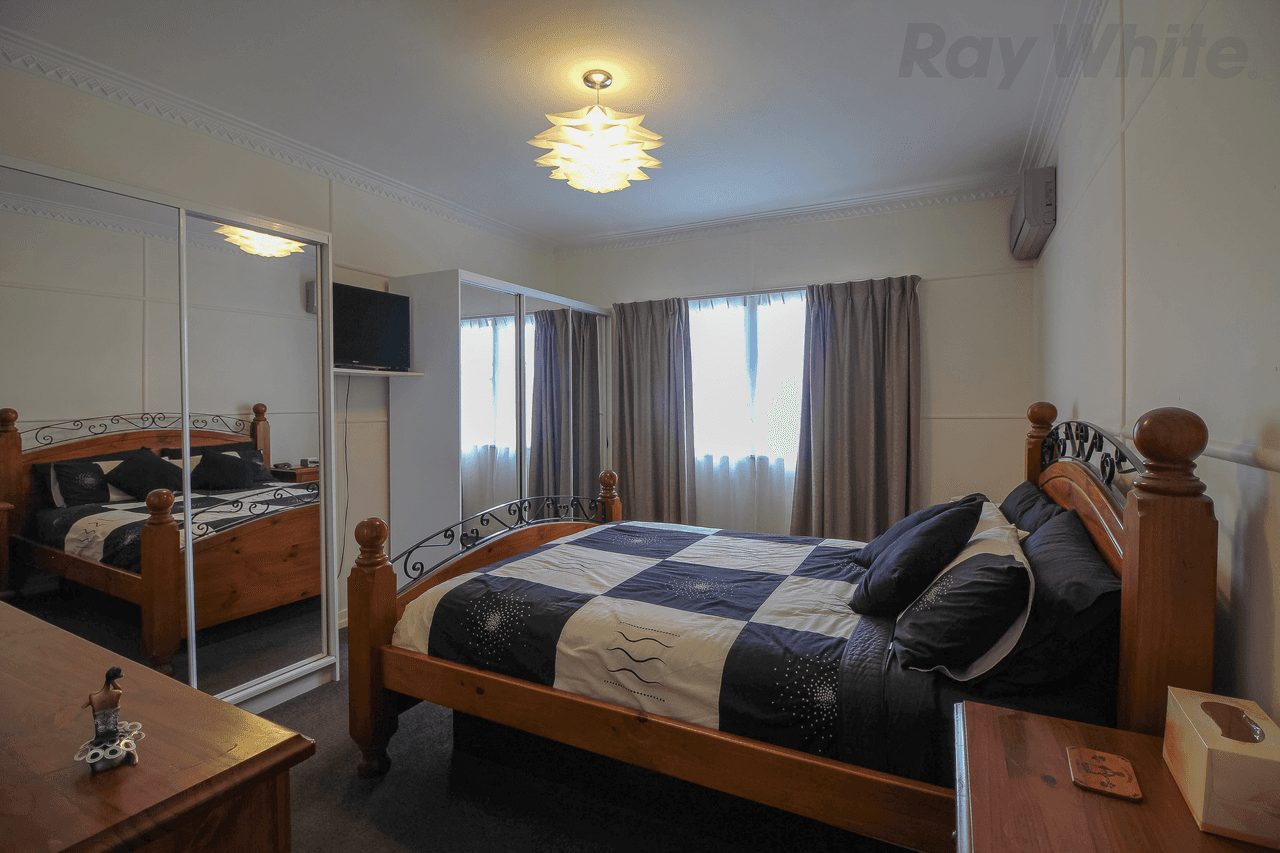 23 Brisbane Road, NEWTOWN, QLD 4305